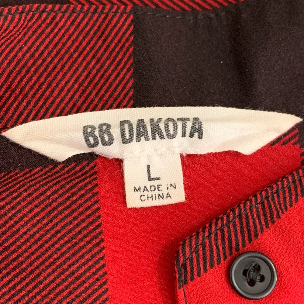 BB Dakota Red & Black Buffalo Plaid Coleman Blouse Long Sleeve Size Large - Picture 9 of 10